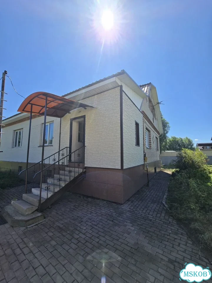 Дом 290 м² на участке 10 сот. фото 4