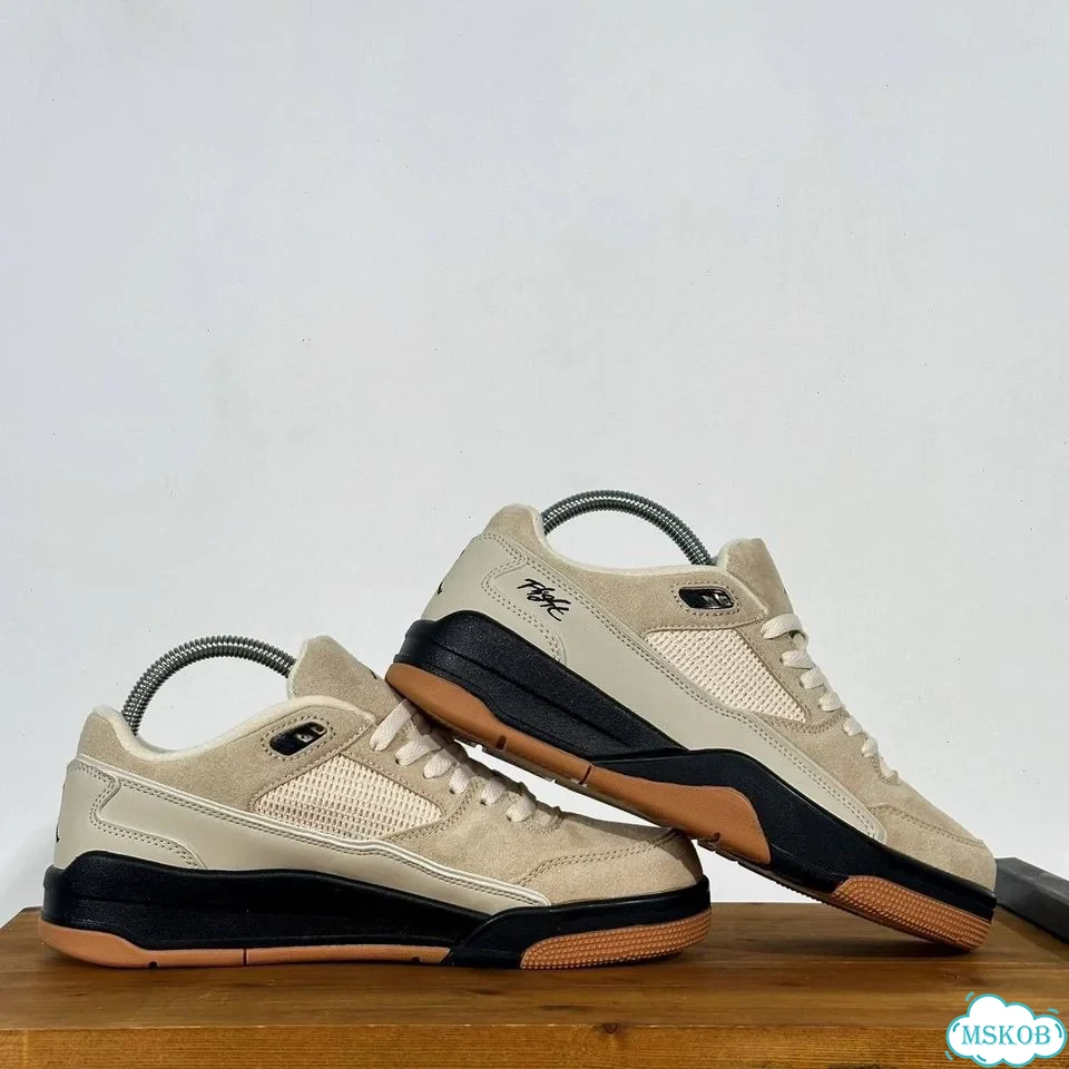 Кроссовки Nike Air Jordan Flight Origin 3 фото 3