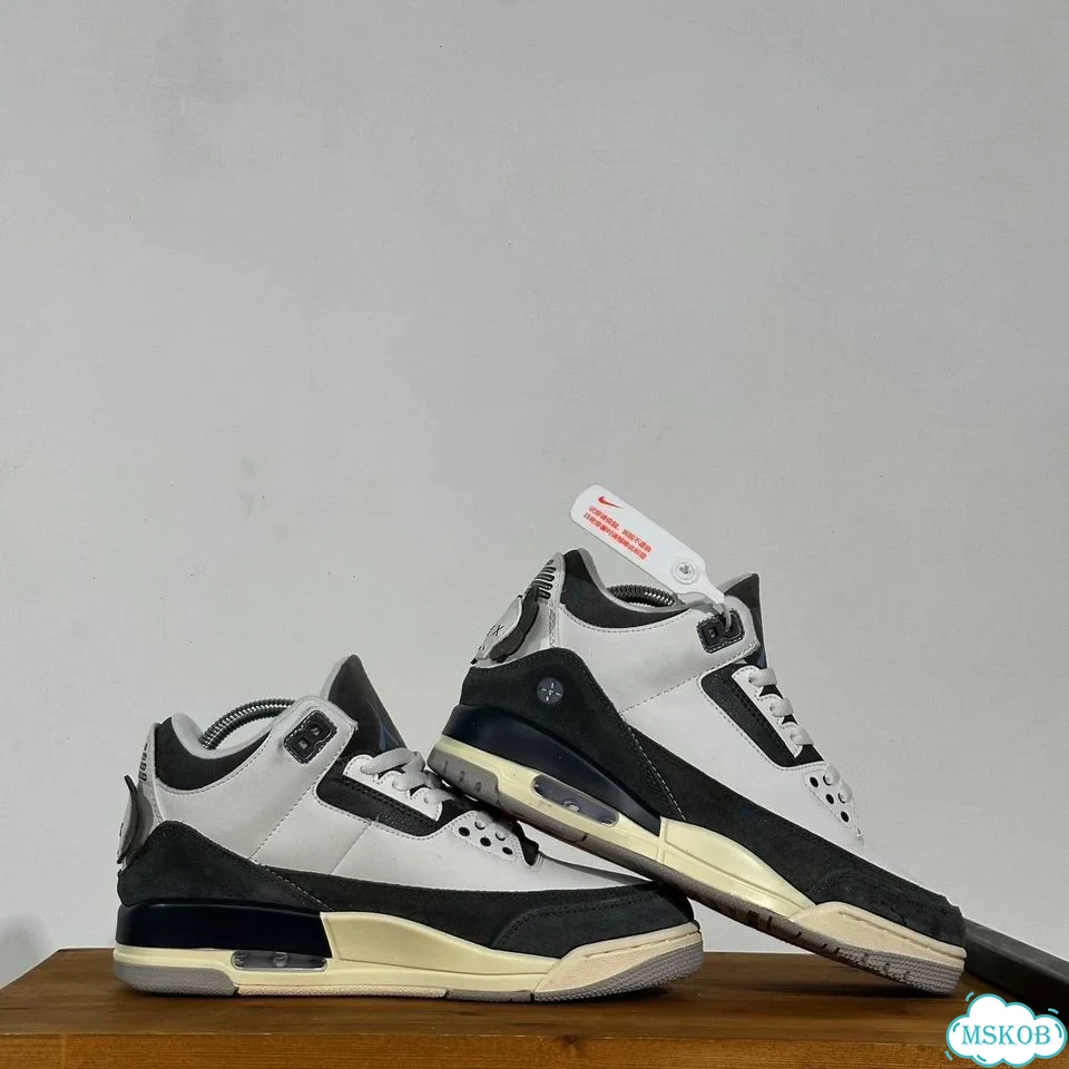 Кроссовки Nike Air Jordan 3 x Fragment Design фото 4