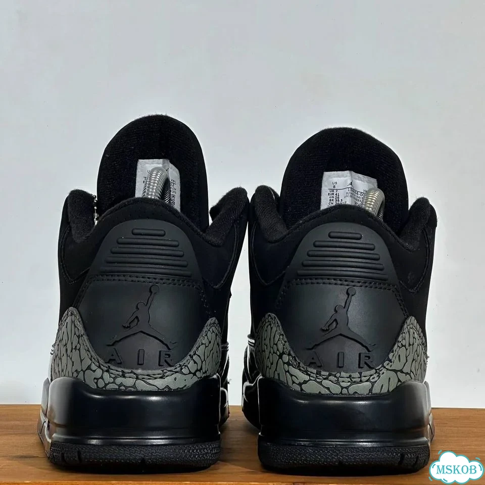 Кроссовки Nike Air Jordan 3 Retro “Black Cat” фото 2
