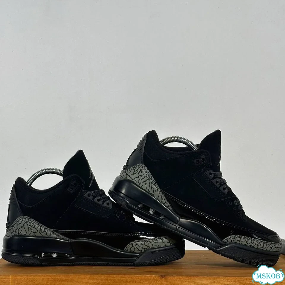 Кроссовки Nike Air Jordan 3 Retro “Black Cat” фото 3