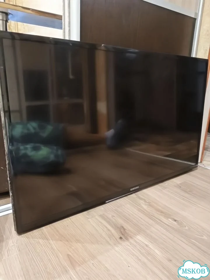 Телевизор SMART tv фото 1