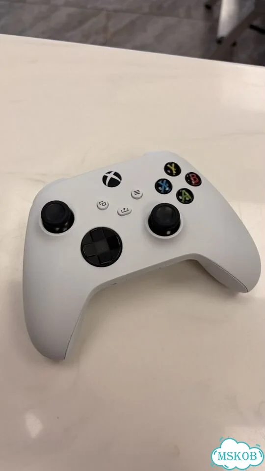 Игровая приставка Xbox Series S 512Gb фото 2