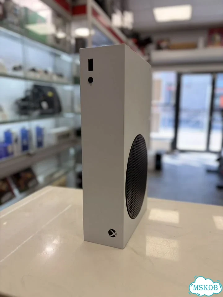 Игровая приставка Xbox Series S 512Gb фото 3