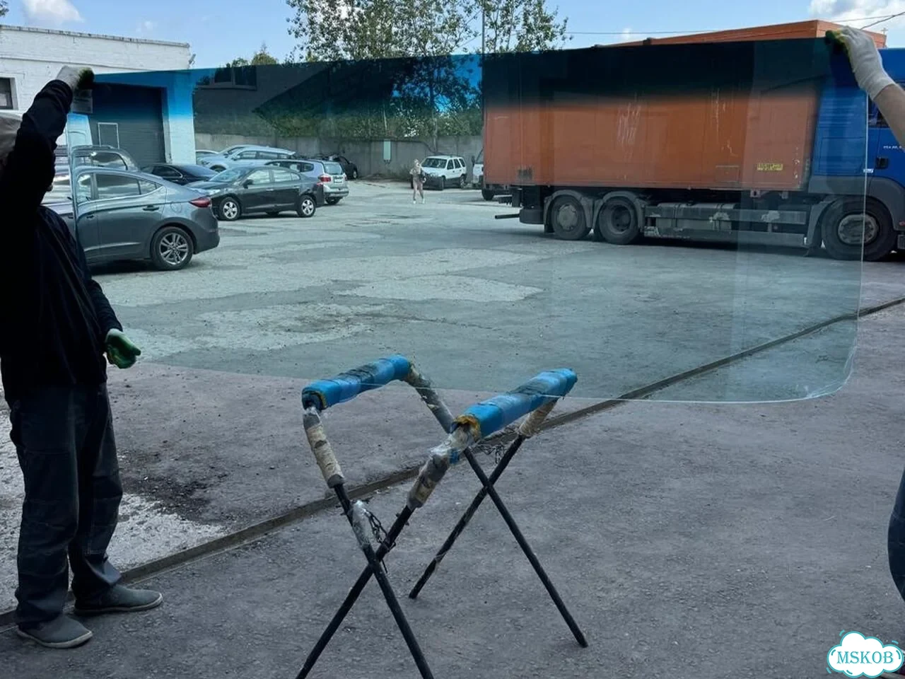 Лобовое стекло Renault Midlum / DAF LF 45-55 фото 10