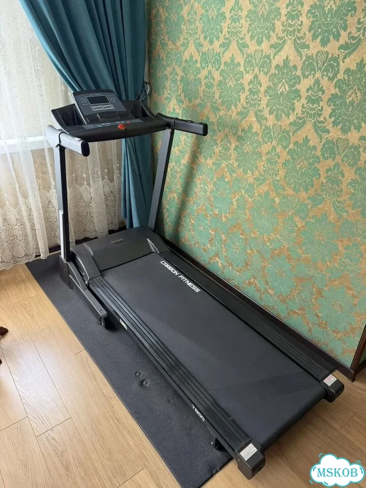 Беговая дорожка Carbon Fitness T800 фото 2