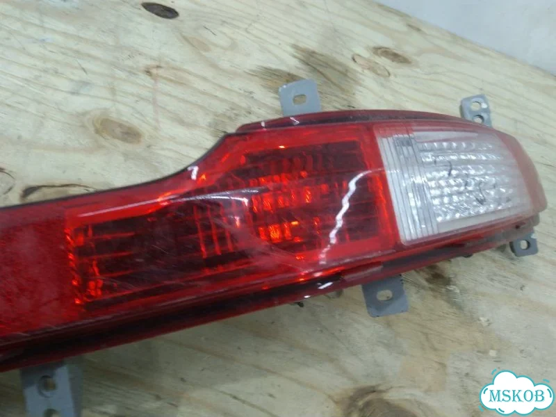Фонарь противотуманный задний правый KIA Sportage фото 3