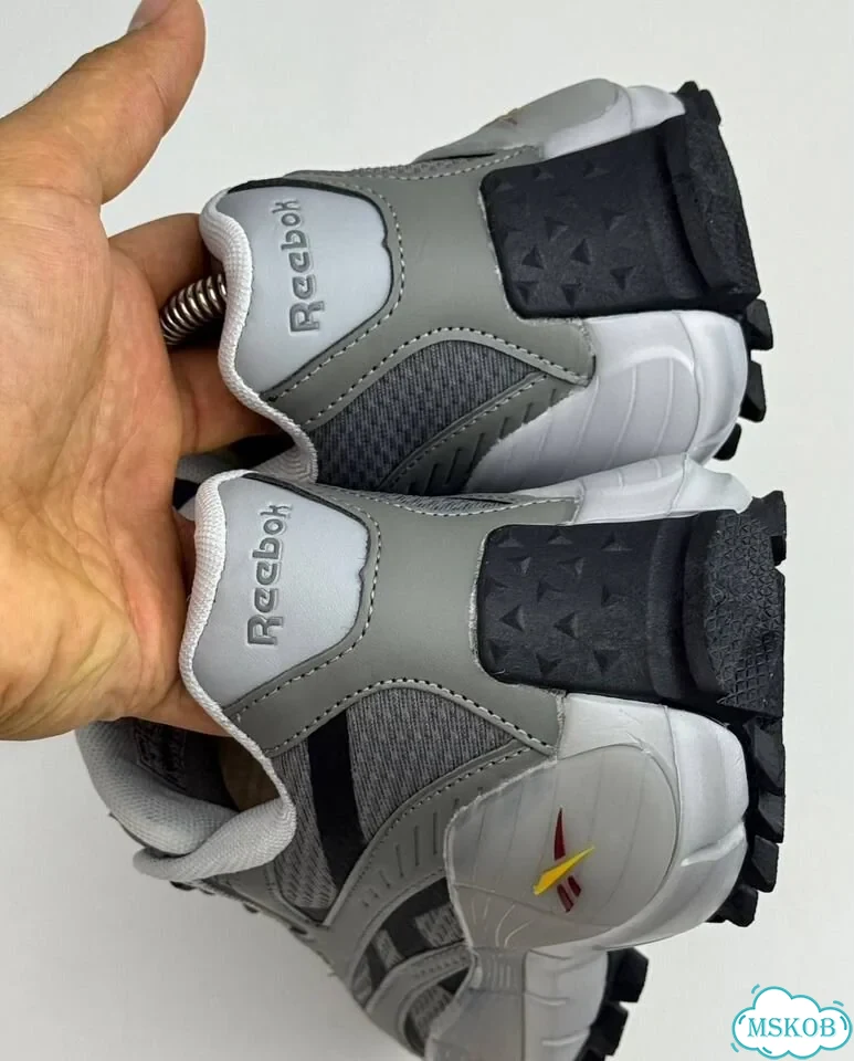 Кроссовки Reebok Zig Kinetica фото 4