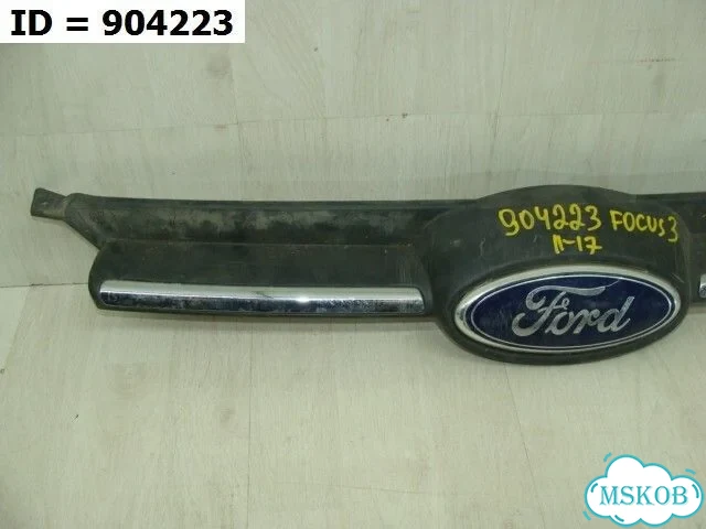 Решетка радиатора Ford Focus 3 2011-2015 фото 3