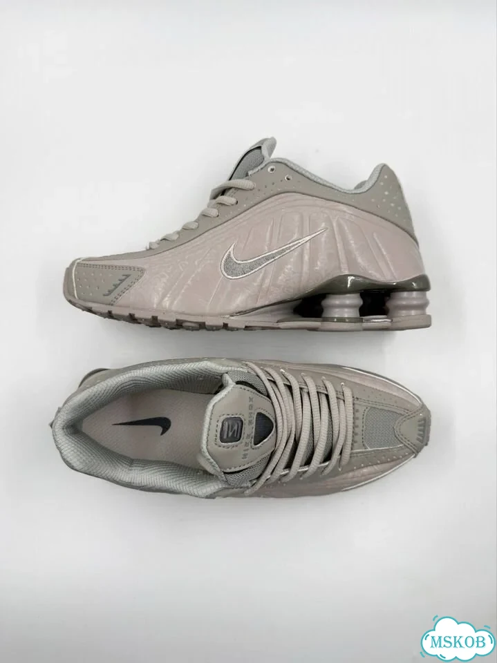 Кроссовки Nike Shox R4 фото 7