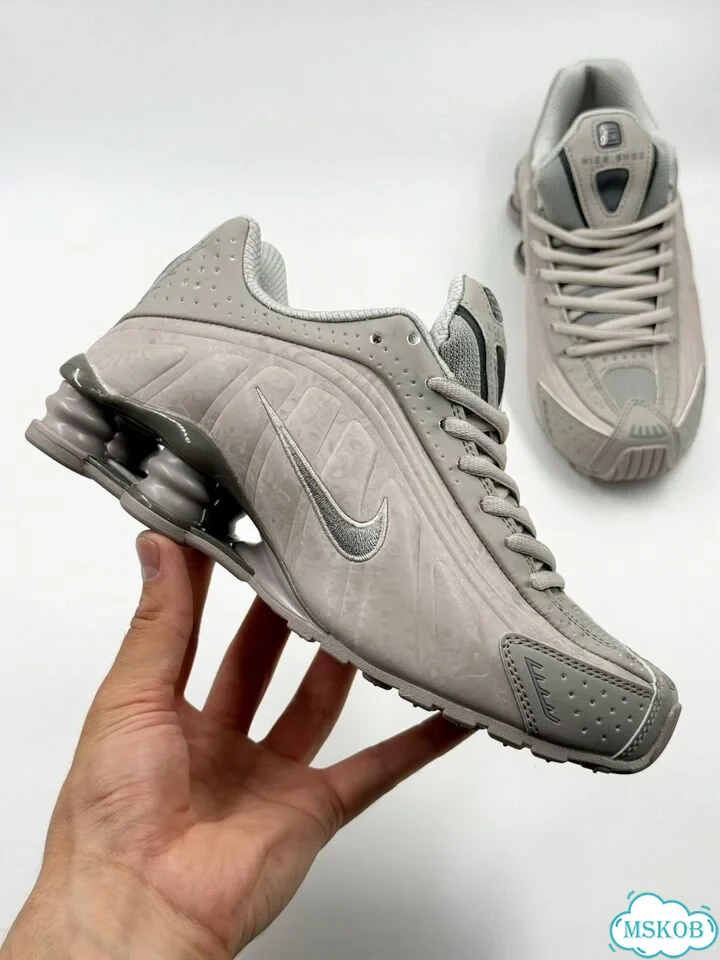 Кроссовки Nike Shox R4 фото 8