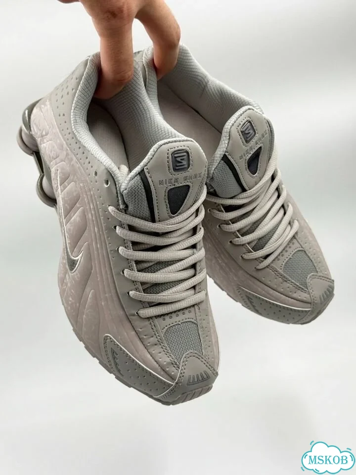 Кроссовки Nike Shox R4 фото 9