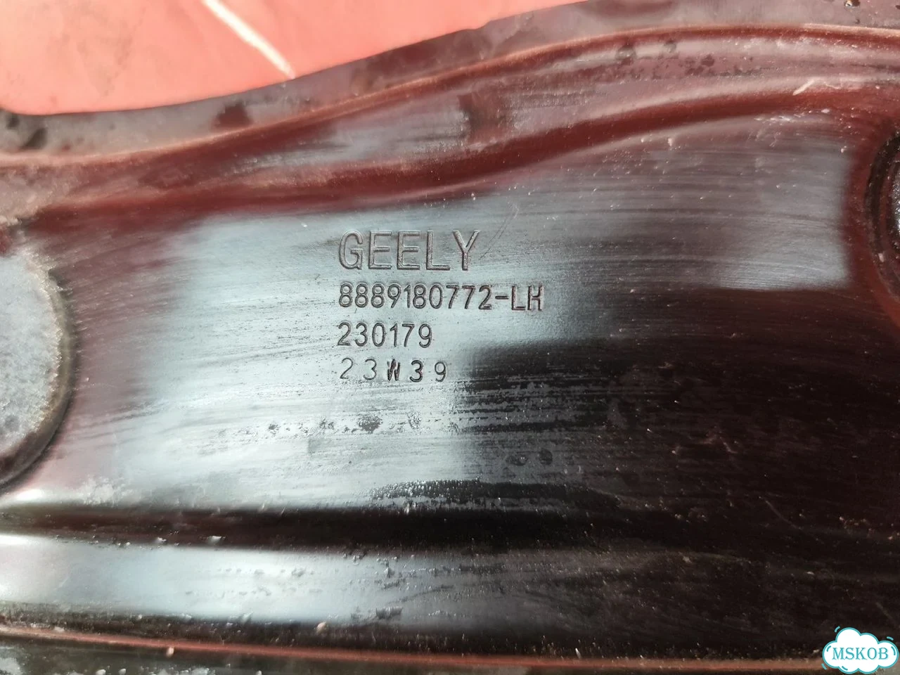 Кронштейн фары левый Geely Monjaro 1 2021 фото 8