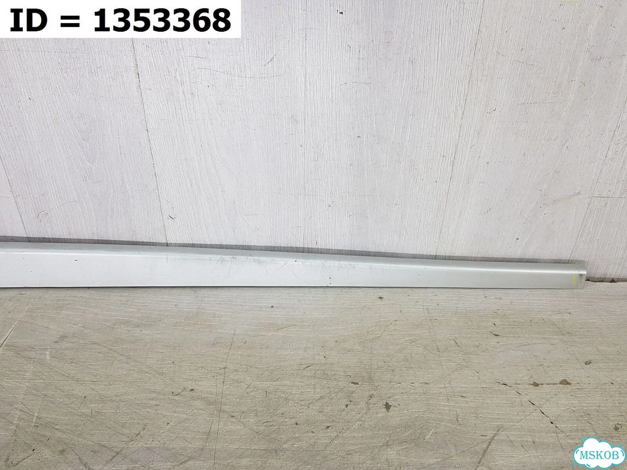 Накладка порога левая Renault Duster 1 2015-2021 фото 2