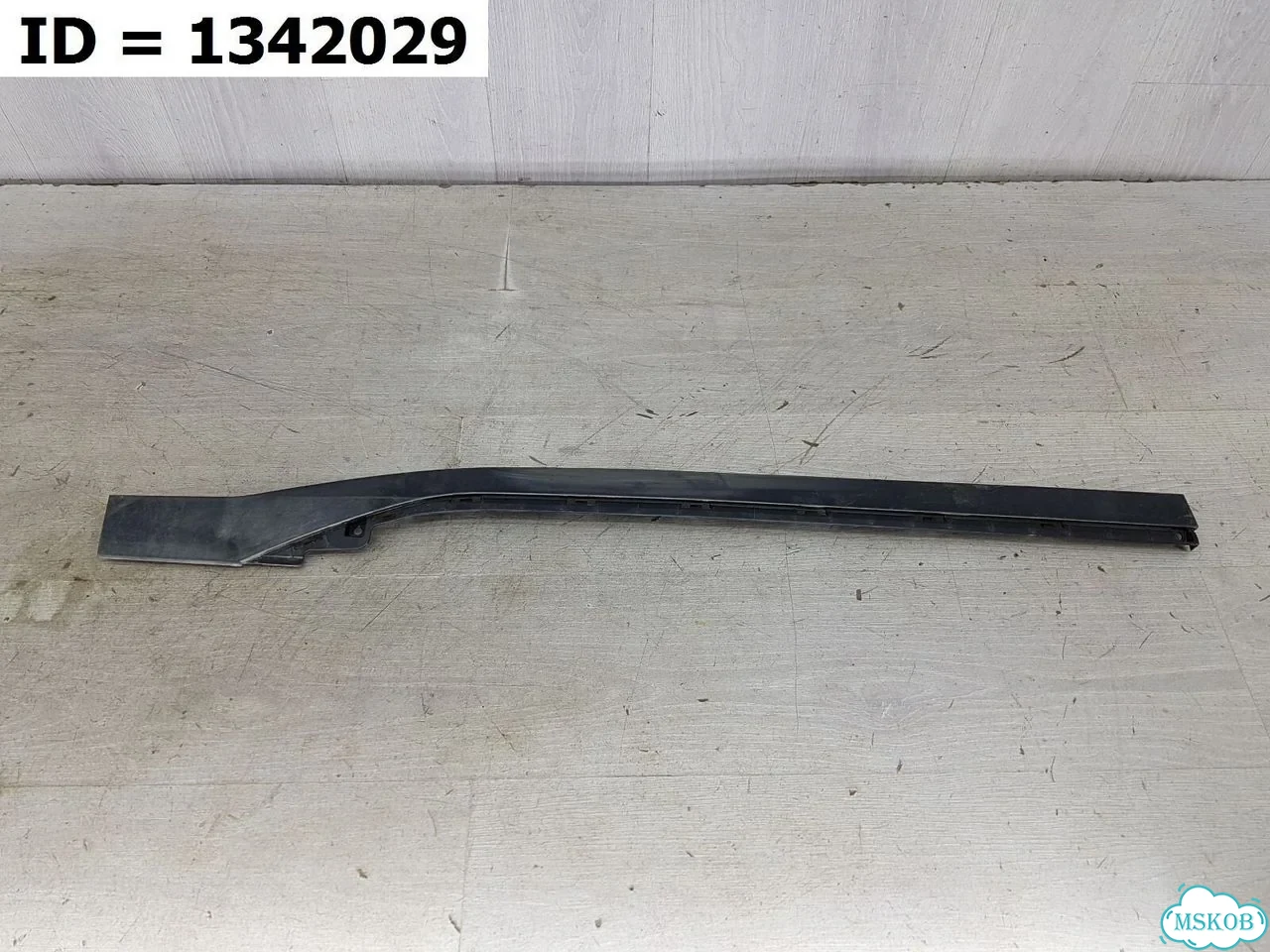 Накладка двери передняя левая Kia Seltos 1 2019 фото 1