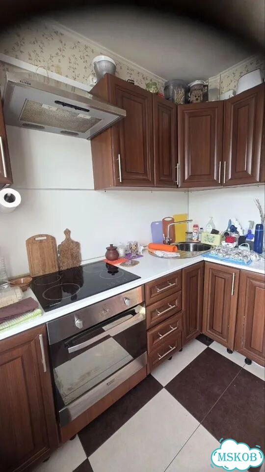 1-к. квартира, 33 м², 4/9 эт. фото 1