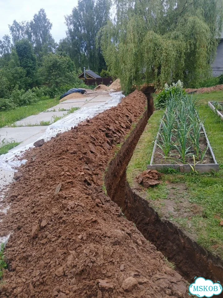Копка траншей вручную фото 1