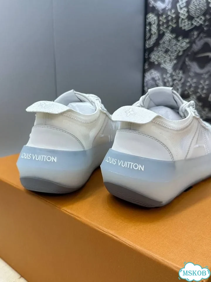 Кроссовки женские Louis Vuitton фото 2