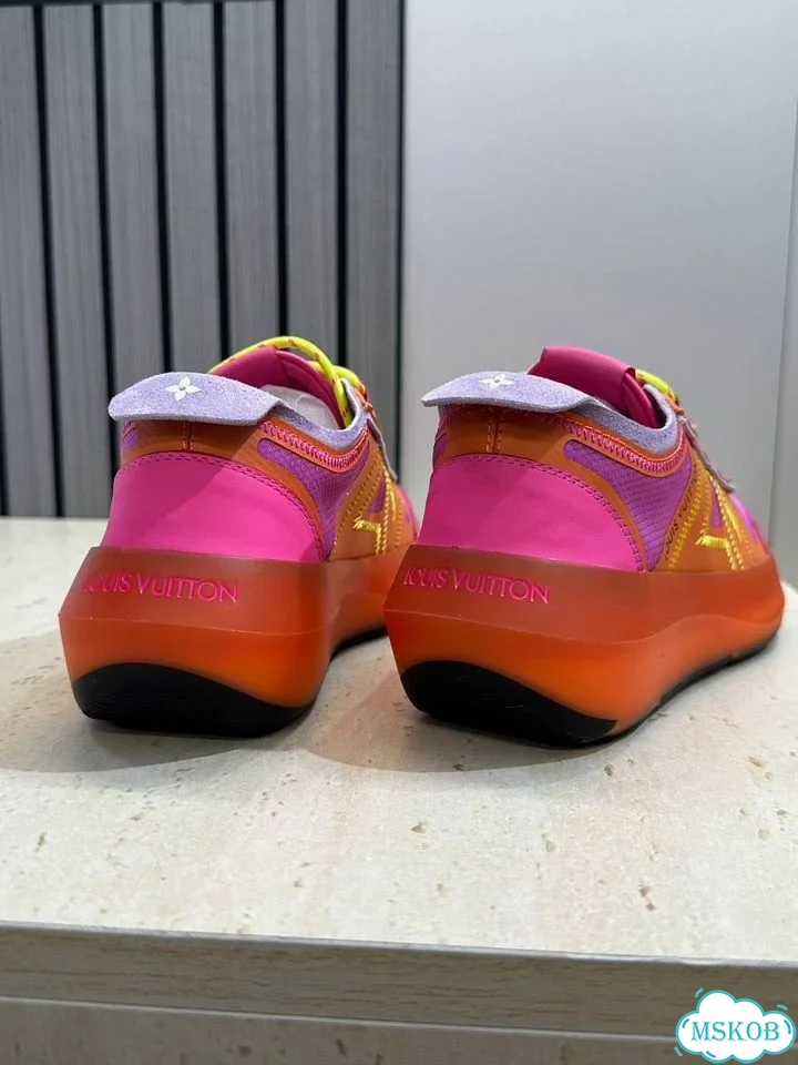 Кроссовки женские Louis Vuitton фото 2