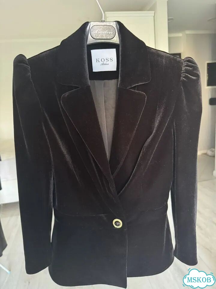 Пиджак черный бархат бренда Koss Atelier фото 9