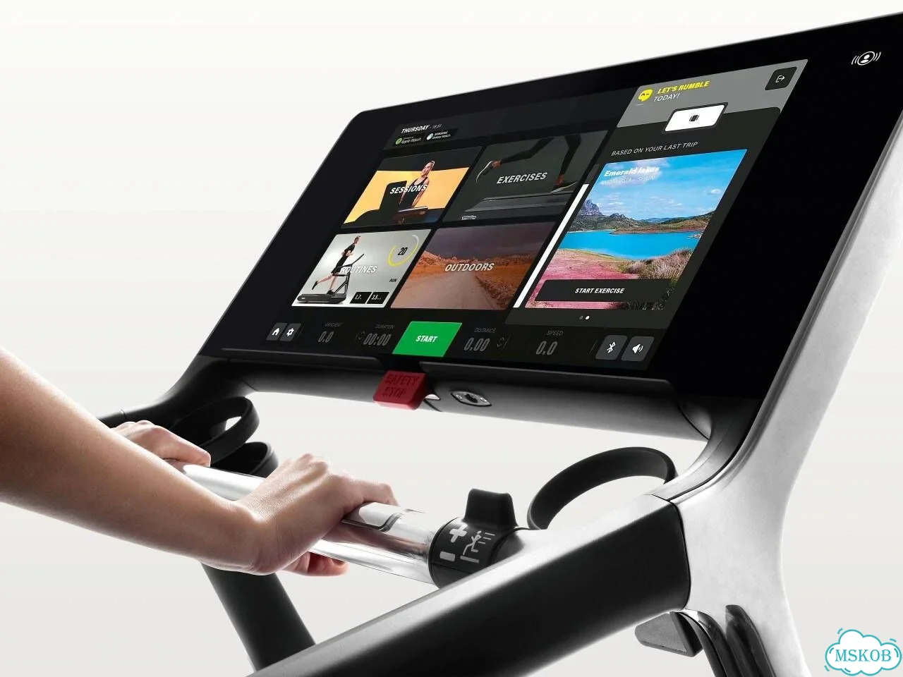 Беговая дорожка Technogym Run Personal фото 4