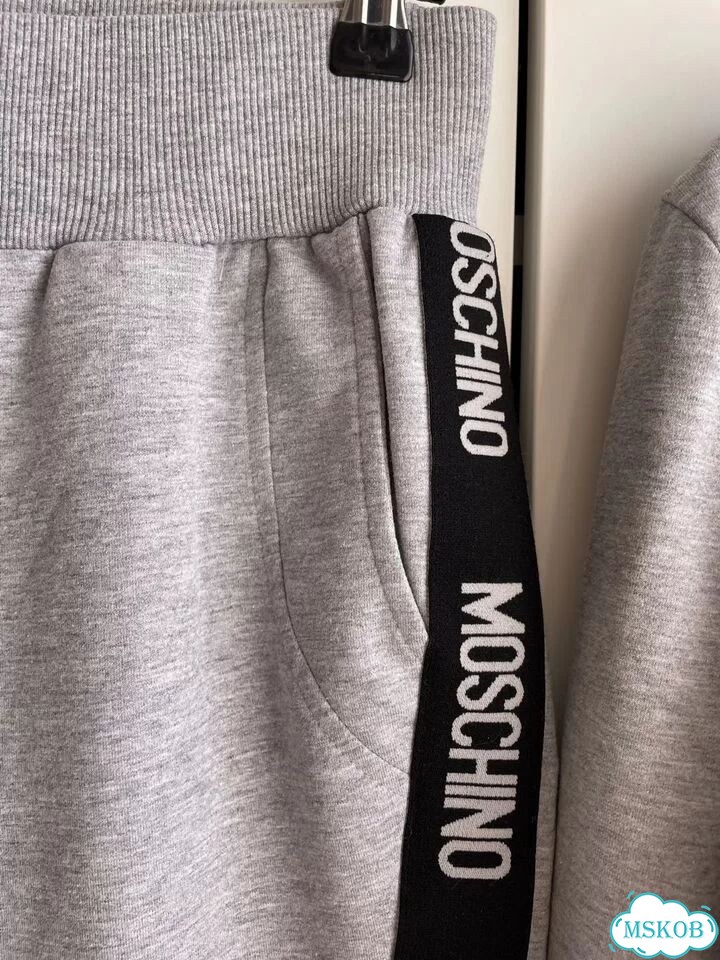 Спортивный костюм moschino 42 фото 3