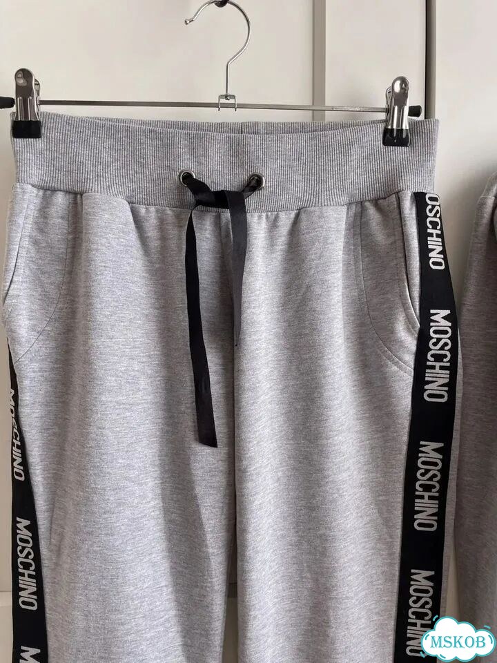 Спортивный костюм moschino 42 фото 4