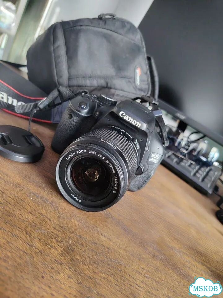 Фотоаппарат canon eos 600d фото 1