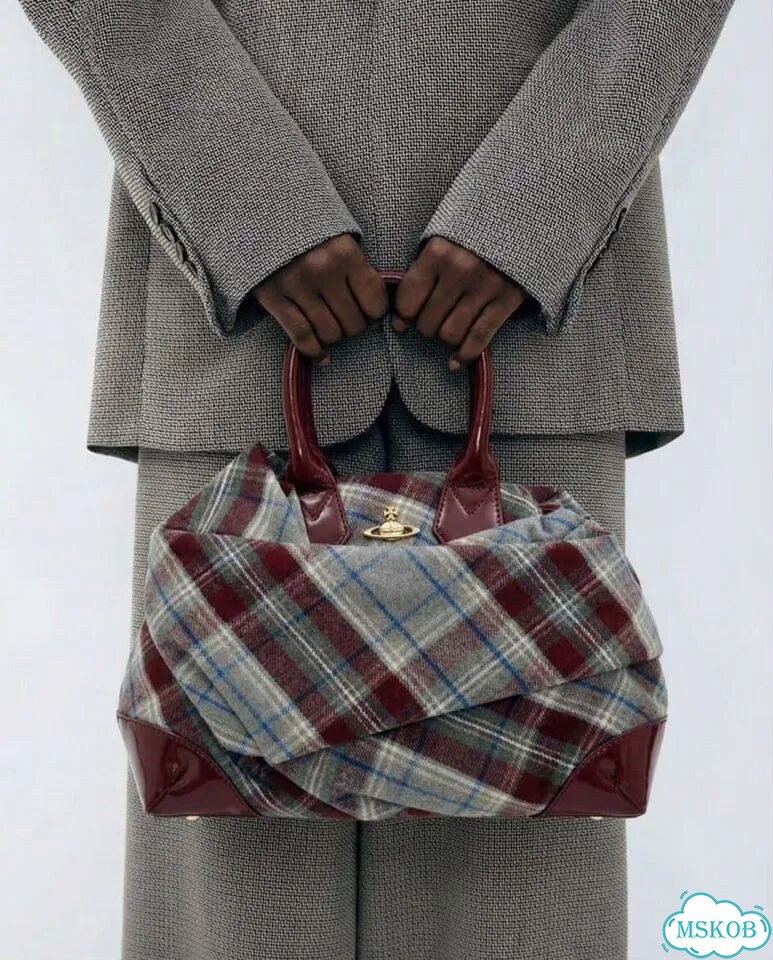 British punk chic сумка Vivienne Westwood тартан фото 2
