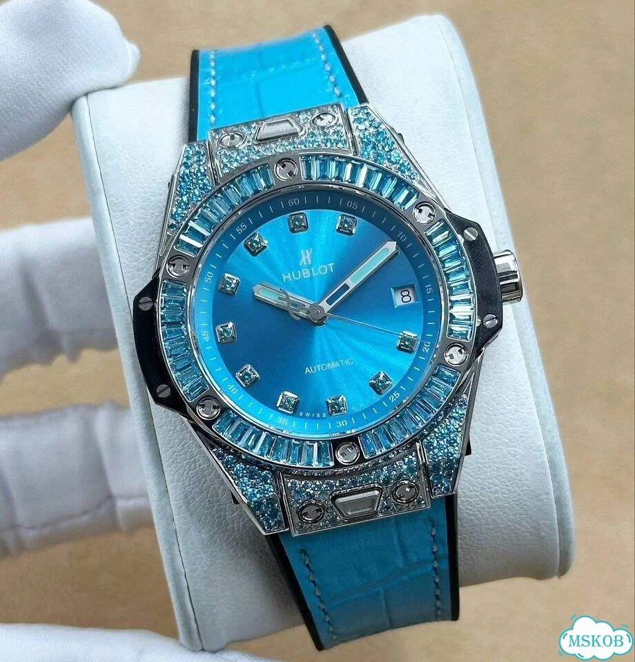 Часы женские Hublot Big Bang One Click фото 2