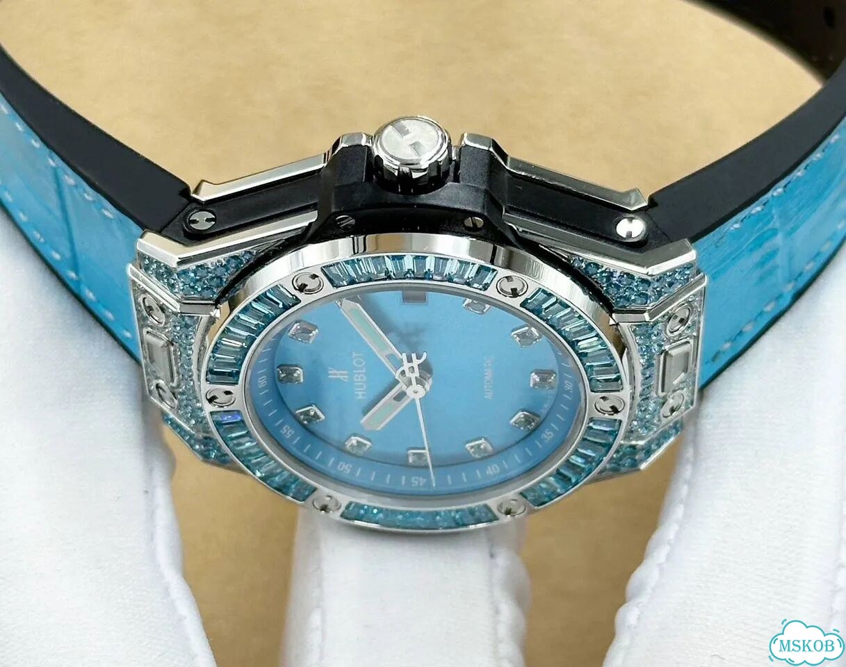 Часы женские Hublot Big Bang One Click фото 3