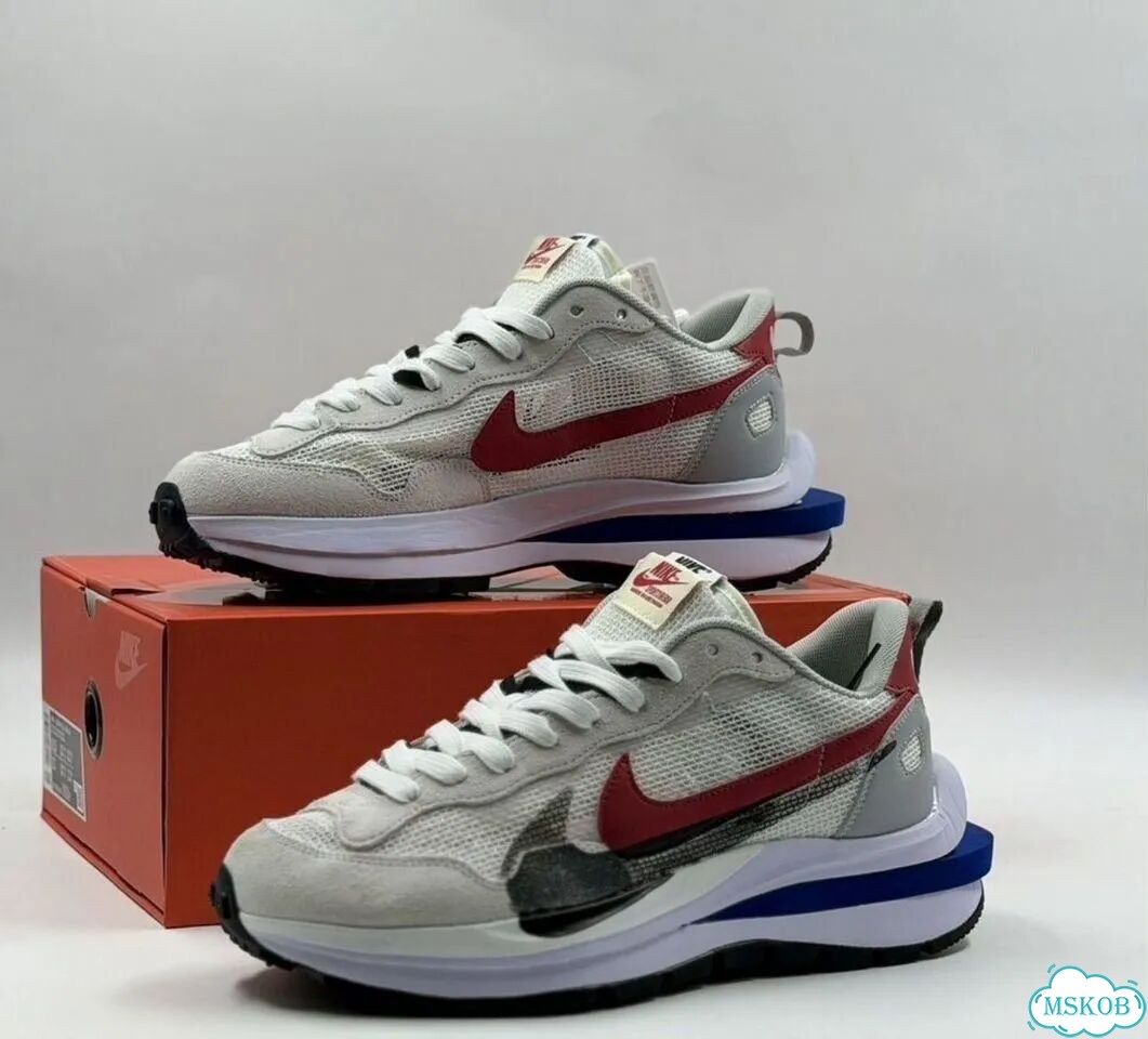 Кроссовки Nike Vaporwaffle Sacai Sport Fuchsia фото 2