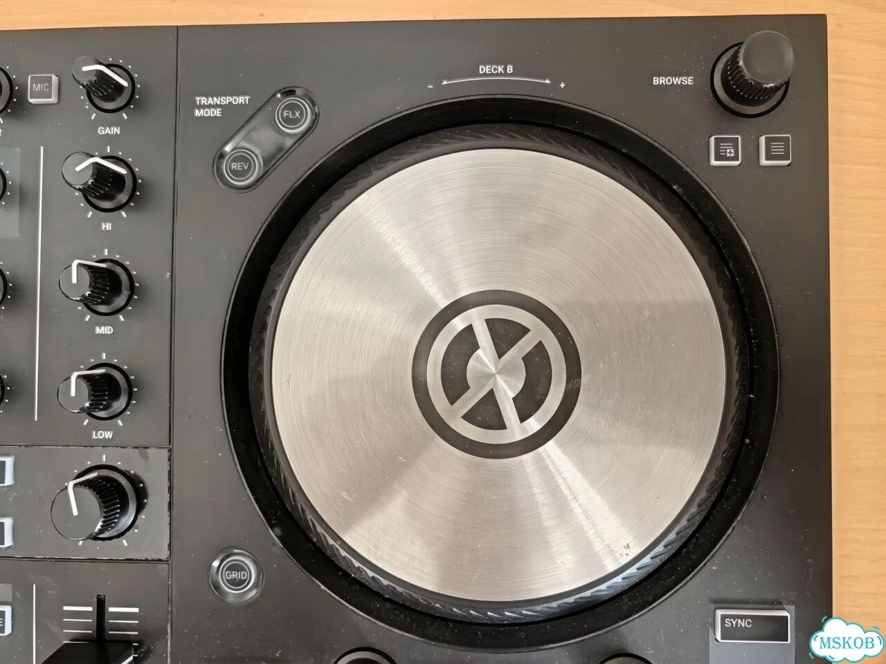 DJконтроллер Native Instruments S2 MK3 фото 4