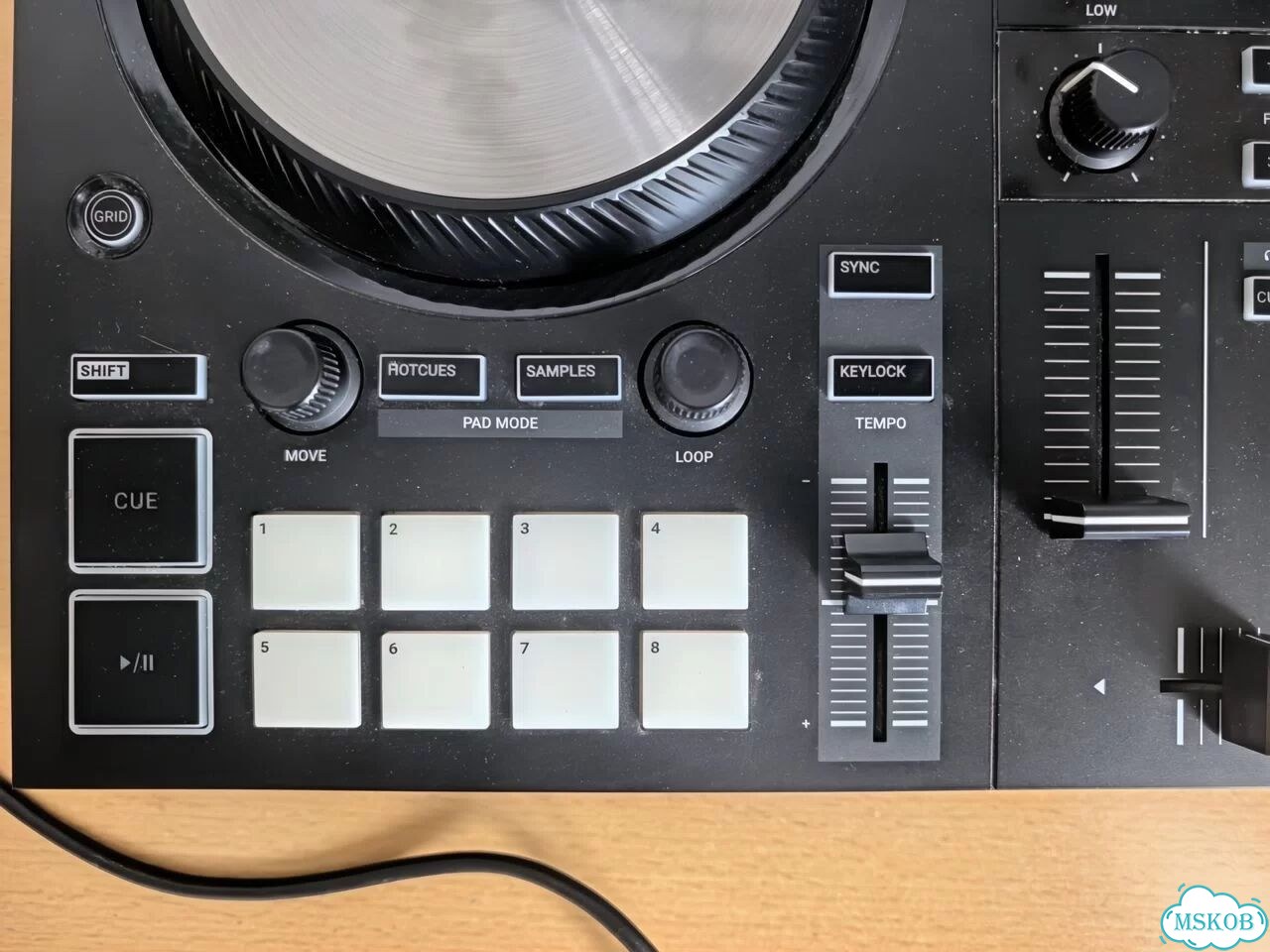 DJконтроллер Native Instruments S2 MK3 фото 7