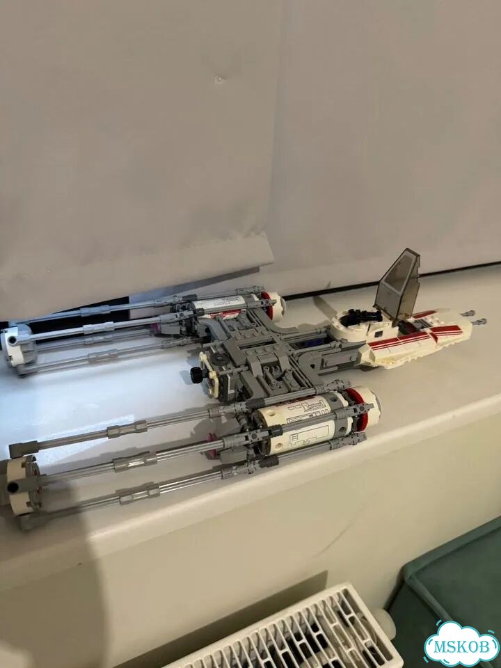 Lego star wars наборы собранный Y wing фото 2
