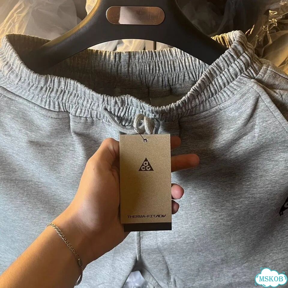 Шорты Nike ACG серые фото 6