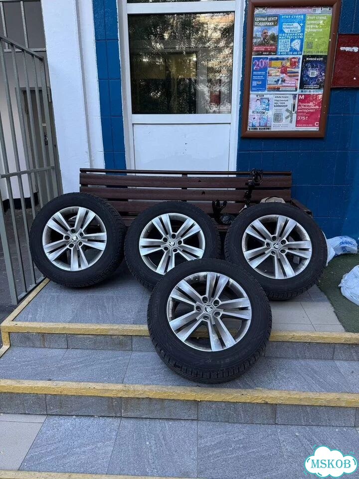 Колеса оригинал 215/65 r17 фото 1