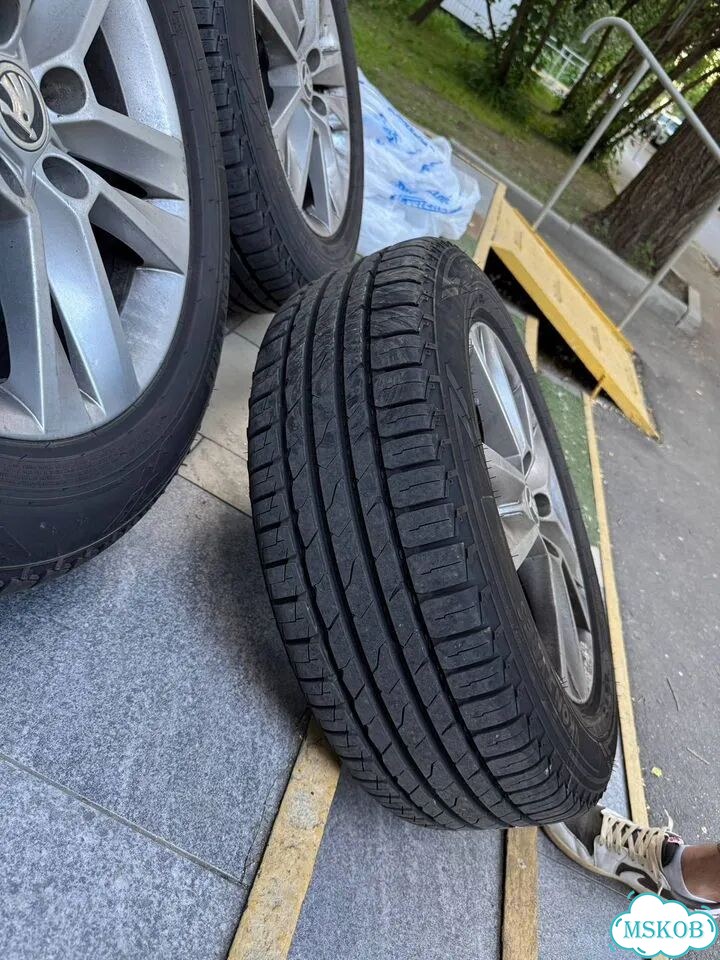 Колеса оригинал 215/65 r17 фото 5