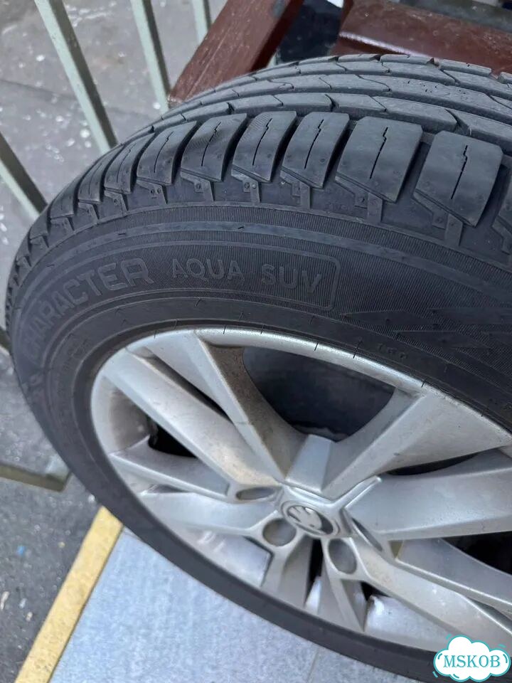 Колеса оригинал 215/65 r17 фото 8