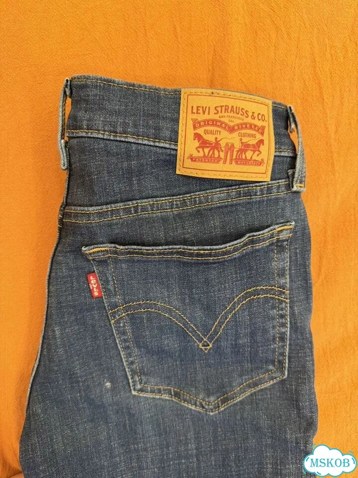 Джинсы женские levis фото 5