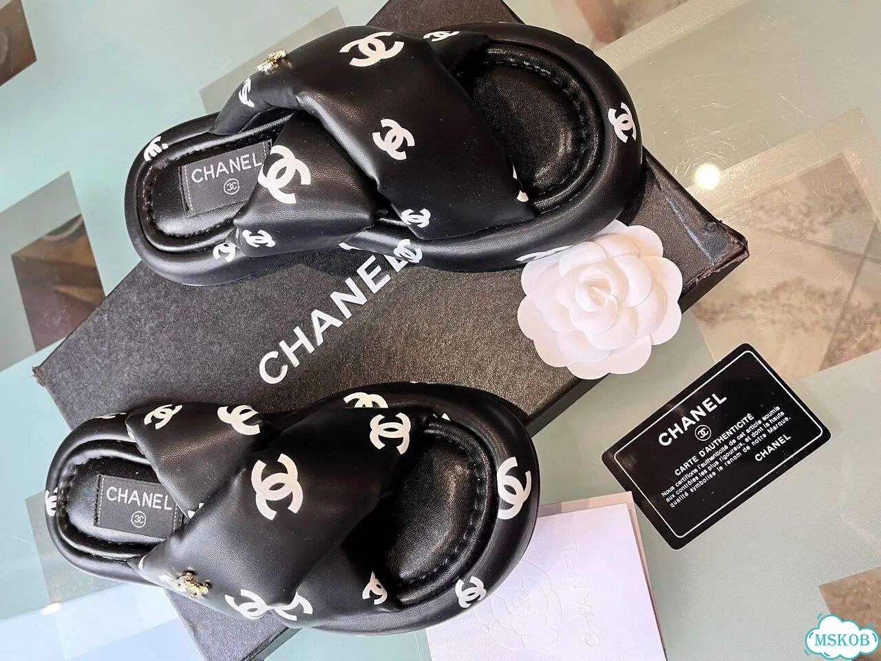 Шлепанцы chanel женские фото 4
