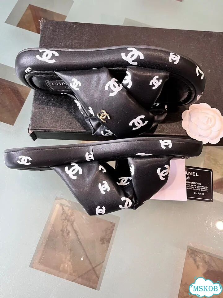 Шлепанцы chanel женские фото 9