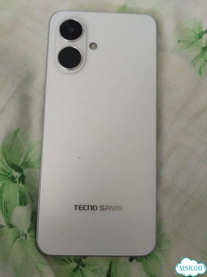 TECNO Spark Go 2, 3/64 ГБ, 2 SIM фото 3