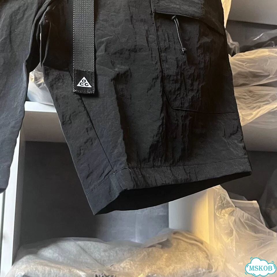 Шорты Nike ACG черные фото 7