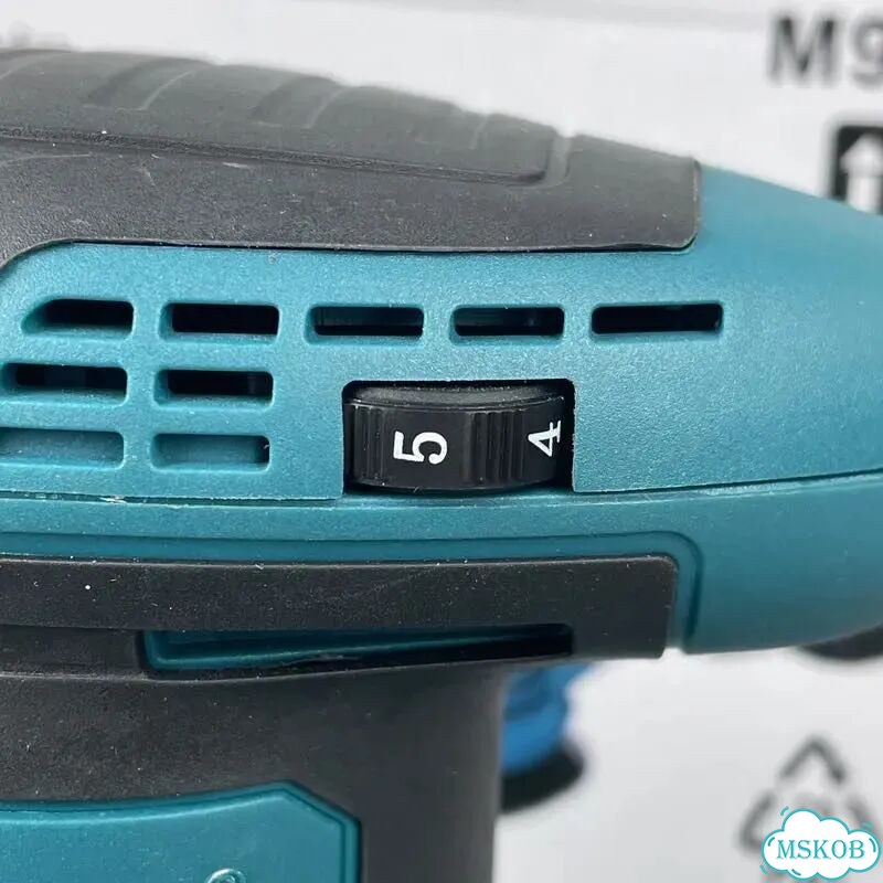 Эксцентриковая шлифовальная машина Makita (М83) фото 5