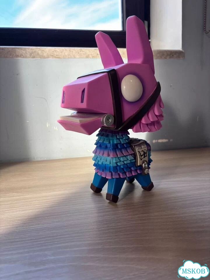 Funko POP лама из fortnite фото 1