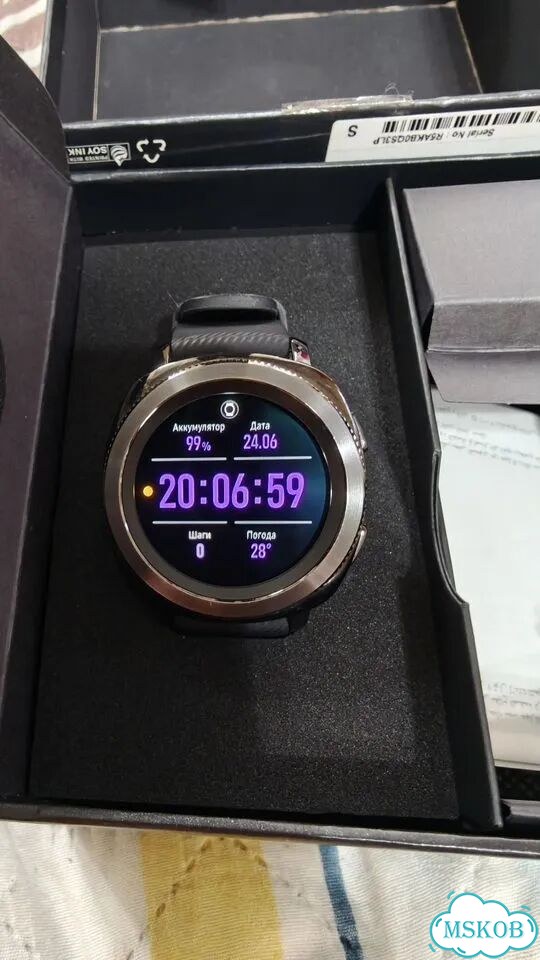 Продаю смарт часы Samsung Galaxy gear sport фото 1