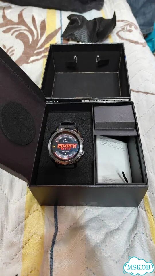 Продаю смарт часы Samsung Galaxy gear sport фото 5