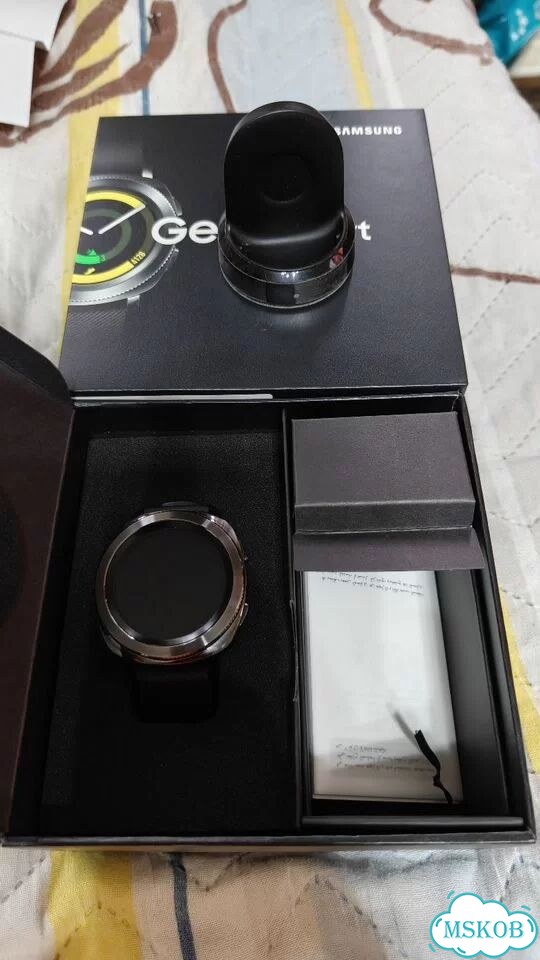 Продаю смарт часы Samsung Galaxy gear sport фото 7