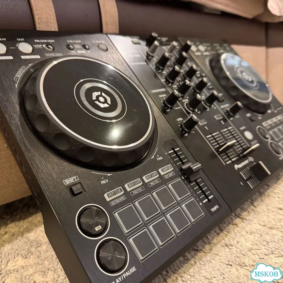 Dj контроллер Pioneer DDJ 400 (идеал) фото 2
